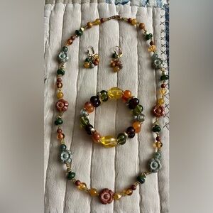 Gorgeous Autumn Fall Jewelry Set- Includes Necklace Earrings and Bracelet